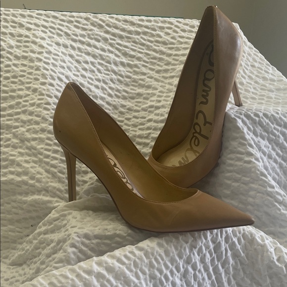 Sam Edelman Tan Heels - Picture 3 of 9